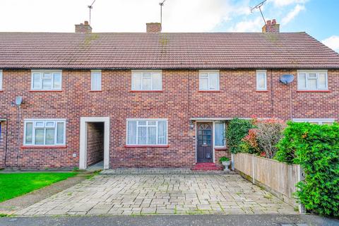 26 Beech Close, Hersham, Walton-on-thames, KT12 5RQ