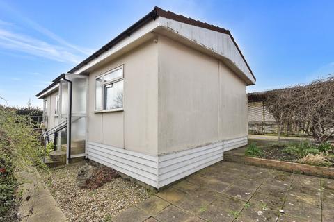 3 bedroom mobile home for sale, Larch Crescent, Vicarage Lane, Hoo, ME3