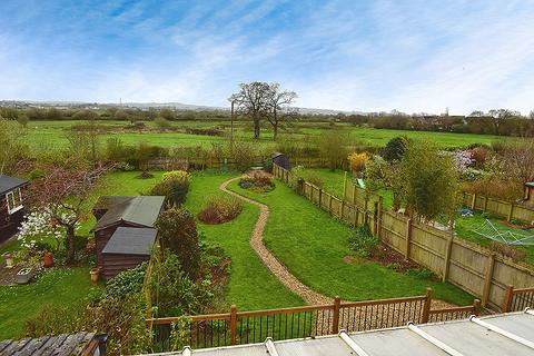 36 Crockwells Road, Exminster, Exeter, EX6 8DQ