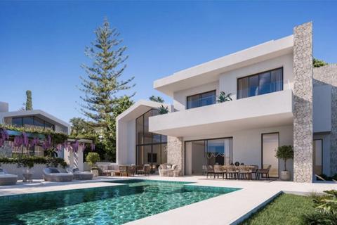 5 bedroom villa, Marbella, Malaga, Spain