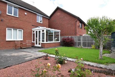 4 bedroom detached house for sale, Mowbray Avenue, Tewkesbury GL20