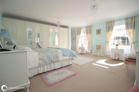 2 bedroom semi-detached bungalow for sale, The Paddocks, Collards Close, Monkton, Ramsgate