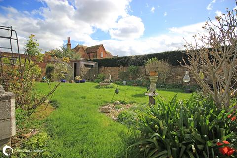 2 bedroom semi-detached bungalow for sale, The Paddocks, Collards Close, Monkton, Ramsgate