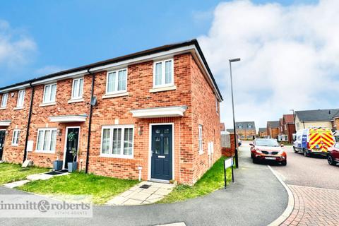 3 bedroom end of terrace house for sale, Aberford Drive, Houghton le Spring, Tyne and Wear, DH4