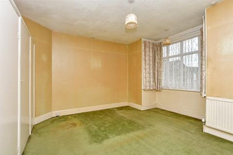 59 Coronation Road, Sheerness, ME12 2QP