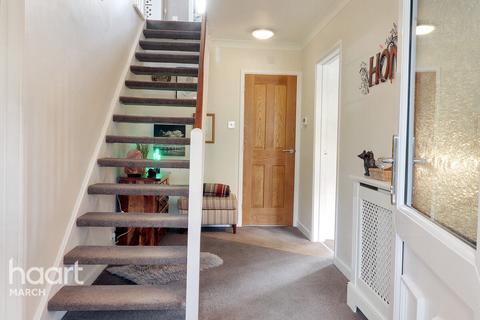 4 bedroom detached house for sale, Wood Street, Chatteris