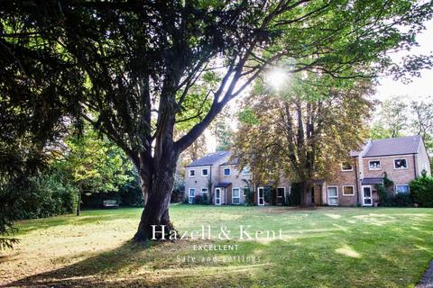 undefined, Harvey Goodwin Gardens, Cambridge, CB4