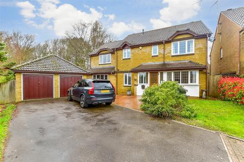 5 bedroom detached house for sale, Greenwell Close, Godstone, Surrey