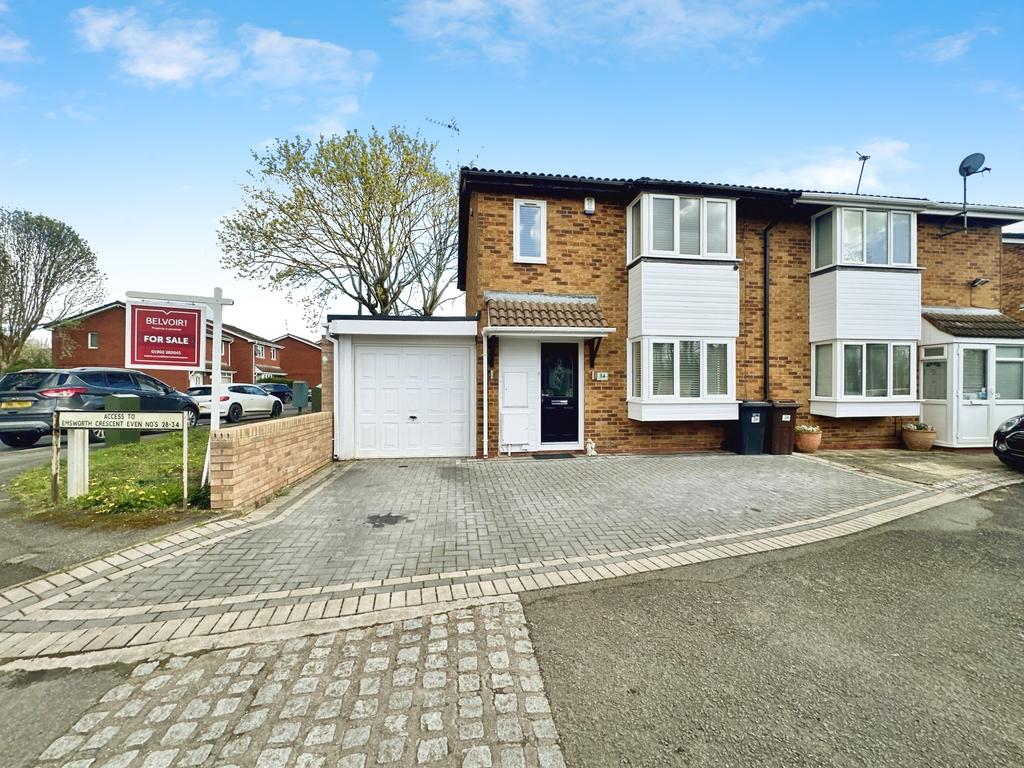 Emsworth Crescent, Wolverhampton WV9 3 bed semidetached house for sale