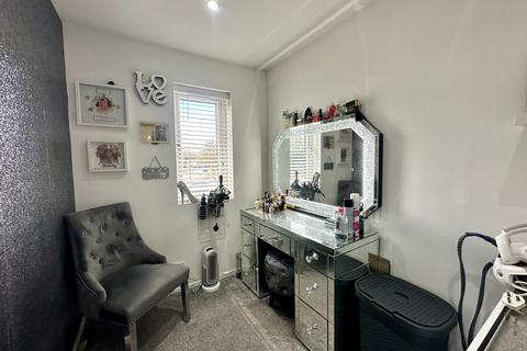 34 Emsworth Crescent, Wolverhampton, WV9 5NU