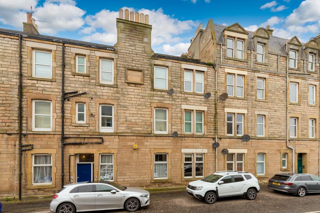 36F, Beach Lane, MUSSELBURGH, EH21 6LB 1 bed flat £165,000
