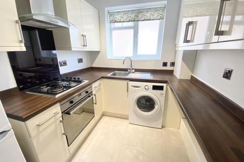 1 bedroom flat to rent, TORRINGTON PARK, NORTH FINCHLEY, N12