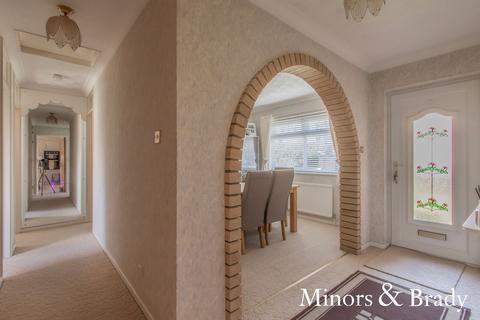 65 Beeching Drive, Lowestoft, NR32 4TB