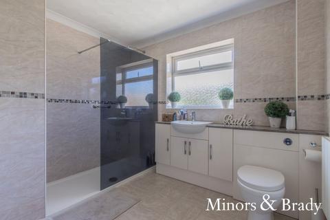 65 Beeching Drive, Lowestoft, NR32 4TB