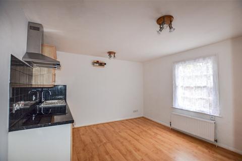 1 bedroom apartment for sale, High Street, Pewsey, Wiltshire, SN9