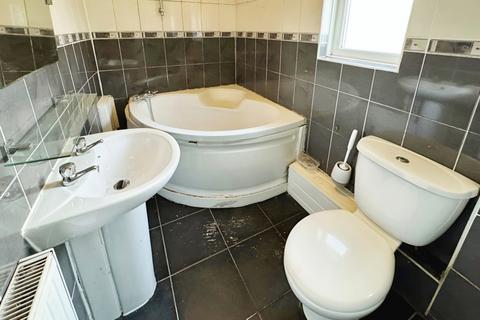 3 bedroom semi-detached house for sale, Wapshare Road, Liverpool L11