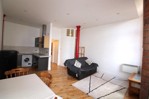 1 bedroom apartment to rent, Centaur House, Leeds, LS1