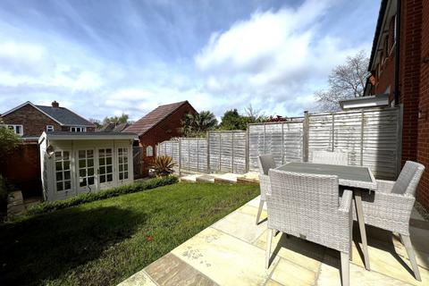 4 bedroom detached house for sale, Meadowcroft Close, Clanfield, Waterlooville, Hampshire