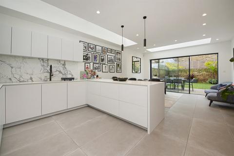 4 bedroom detached house for sale, Oxford Gardens, London, W10