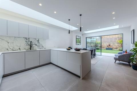 4 bedroom terraced house for sale, Oxford Gardens, London, W10