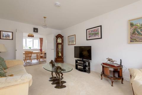 54 Phillimore Square, North Berwick, EH39 5FP