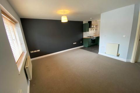 2 bedroom flat for sale, Northfeilds Court, Taunton TA1