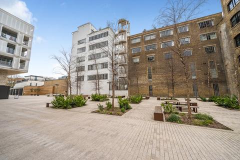 2 bedroom apartment for sale, Crimscott Street, London