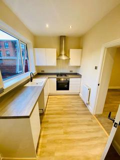 2 bedroom terraced house to rent, Garden Street, Eccles, Manchester