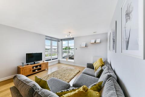1 bedroom apartment to rent, Barrier Point Road, London, E16