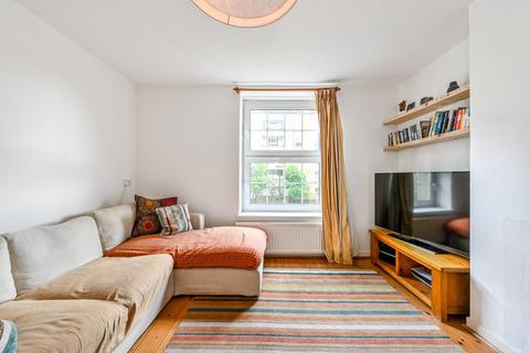 1 bedroom flat for sale, Tufnell Park Road, Tufnell Park, London, N7