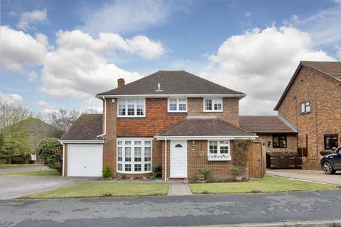 4 bedroom detached house for sale, The Old Yews, New Barn, Kent, DA3