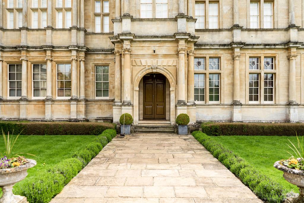 7 Sherborne House, Sherborne, GL54 3 DZ, for...