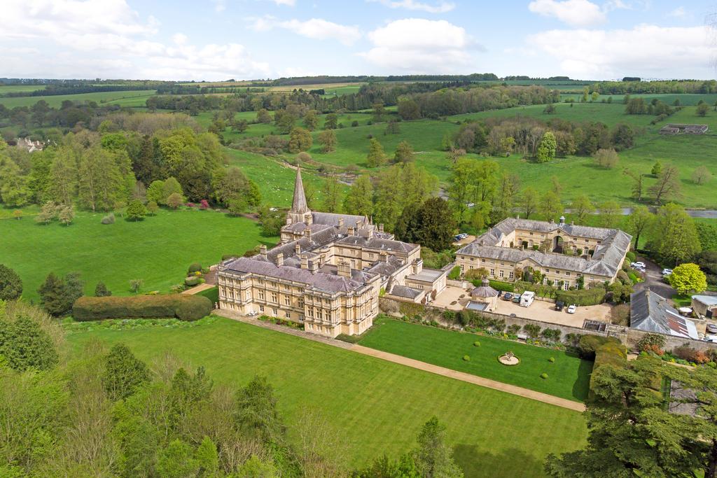 7 Sherborne House, Sherborne, GL54 3 DZ, for...