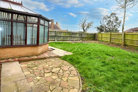 4 bedroom detached bungalow to rent, The Fold, Whittlesey PE7