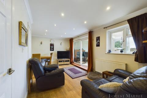 15 Locks Hill, Frome, BA11 1NA