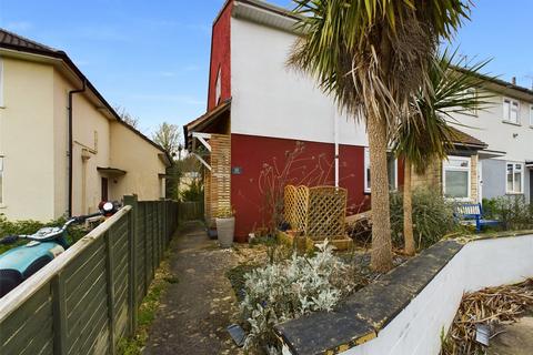 62 Bazeley Road, Matson, Gloucester, GL4 6JF