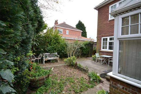 6 Greenmoor Close, Lofthouse, Wakefield, WF3 3LF