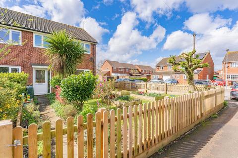 3 bedroom end of terrace house for sale, Neville Road, Sutton