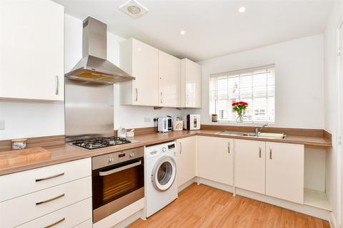 3 bedroom end of terrace house for sale, Alfrey Close, Southbourne, Hampshire