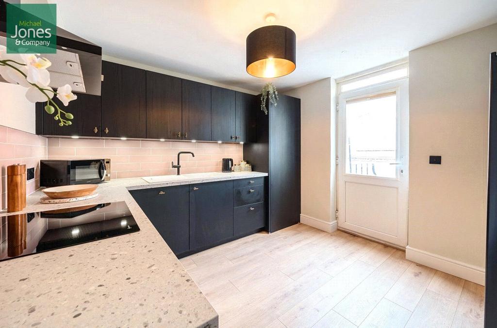 Communal Kitchen