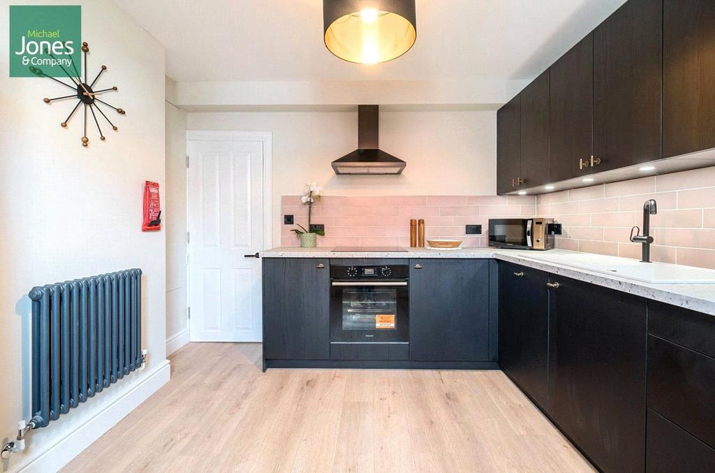Communal Kitchen