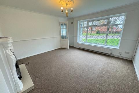 4 bedroom semi-detached house to rent, Green Hill Way, Shirley, Solihull, West Midlands, B90