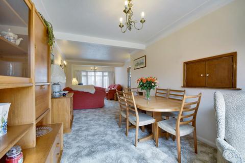 55 Long Brandocks, Writtle, Chelmsford, CM1 3JL