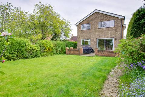 4 bedroom house for sale, WALTHAM CHASE - NO CHAIN