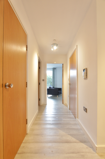 1 bedroom apartment to rent, Aquarelle House, City Road, Islington EC1V