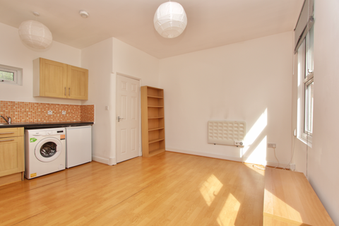 1 bedroom flat to rent, Newington Green, Newington Green N16