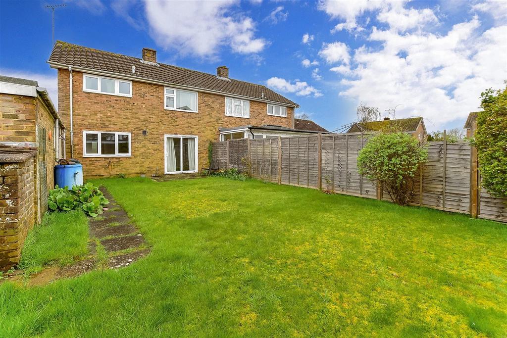 Weald Drive, Furnace Green, Crawley... 3 bed semi-detached house for ...