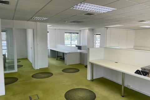 Office to rent, Saxon House, Saxon Wharf, Lower York Street, Southampton, SO14 5QF