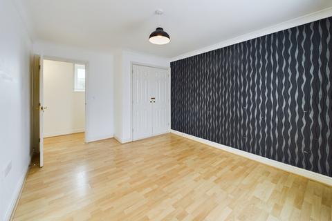 32 Birch Covert, Thetford, IP24 2UL