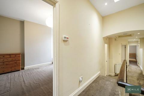 2 bedroom flat for sale, Minet Avenue, London NW10